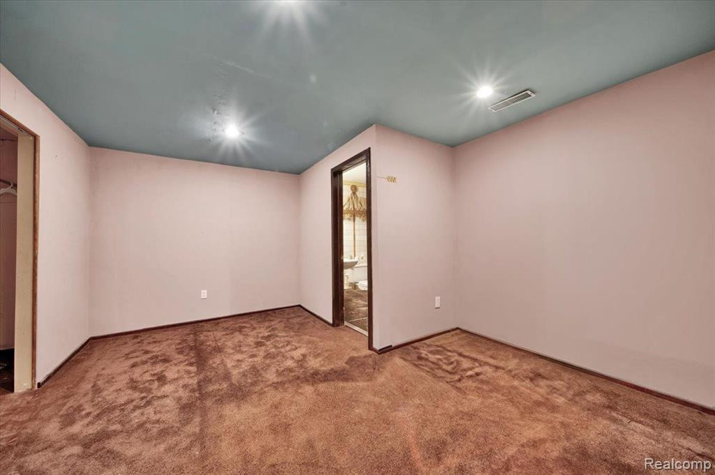 1180 CENTENNIAL Drive, Canton, MI 48187 — Photo 37