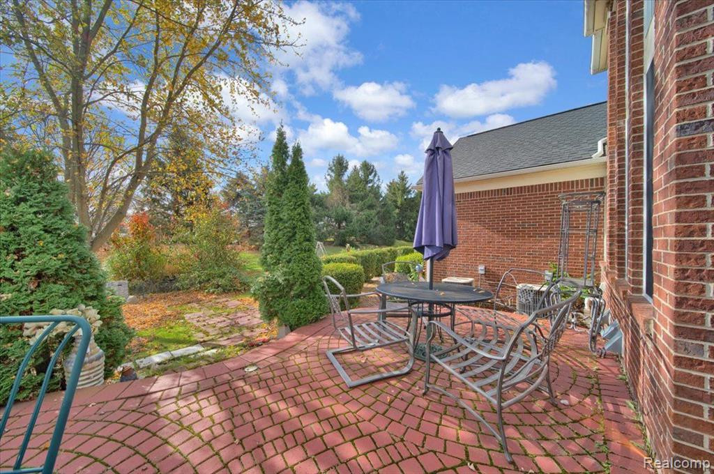 1180 CENTENNIAL Drive, Canton, MI 48187 — Photo 44