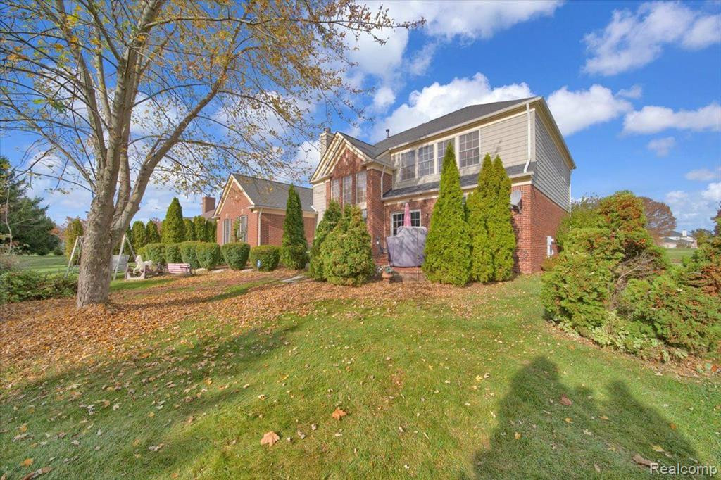 1180 CENTENNIAL Drive, Canton, MI 48187 — Photo 45