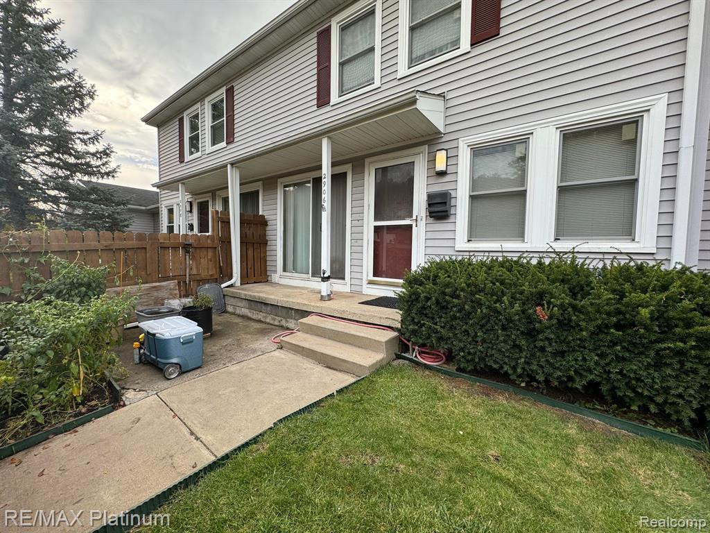 2906 ROUNDTREE Boulevard, Ypsilanti, MI 48197 — Photo 6