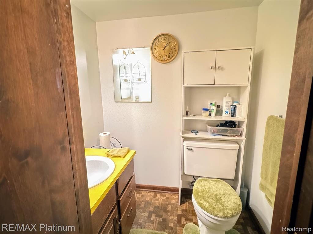 2906 ROUNDTREE Boulevard, Ypsilanti, MI 48197 — Photo 24