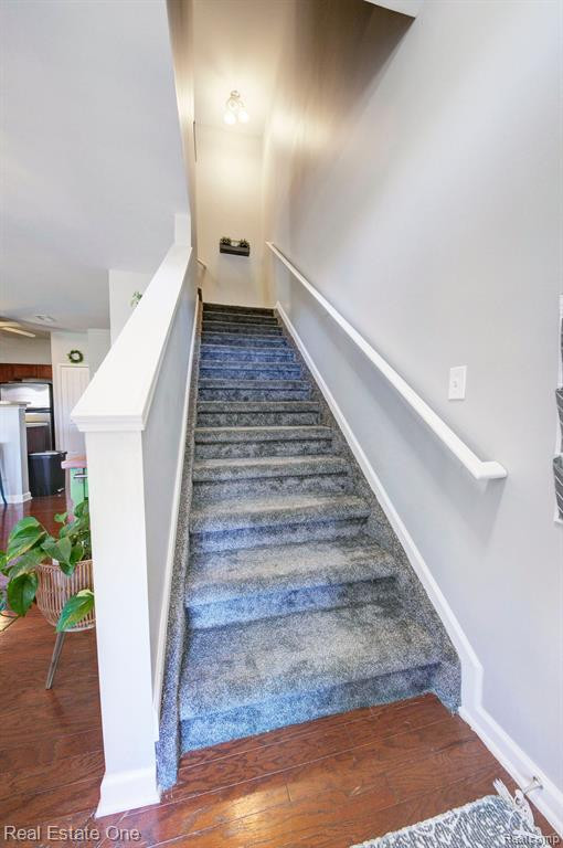 713 Abbington Court, Howell, MI 48843 — Photo 30