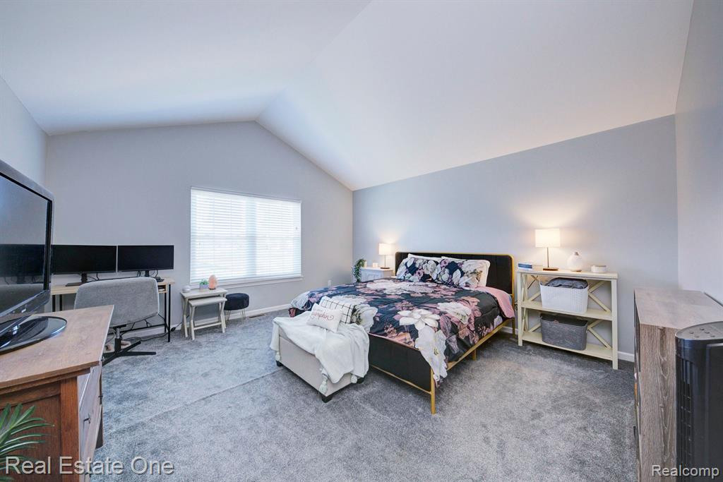 713 Abbington Court, Howell, MI 48843 — Photo 32