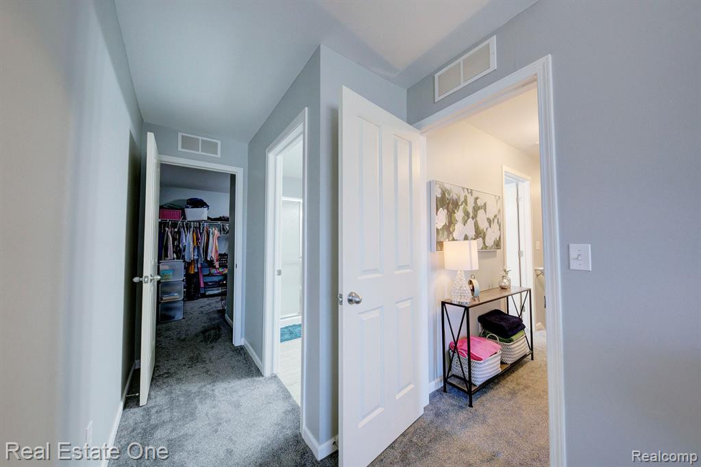 713 Abbington Court, Howell, MI 48843 — Photo 35