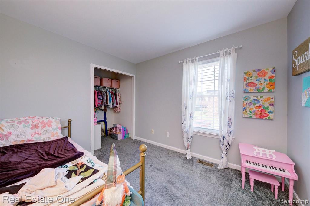 713 Abbington Court, Howell, MI 48843 — Photo 39