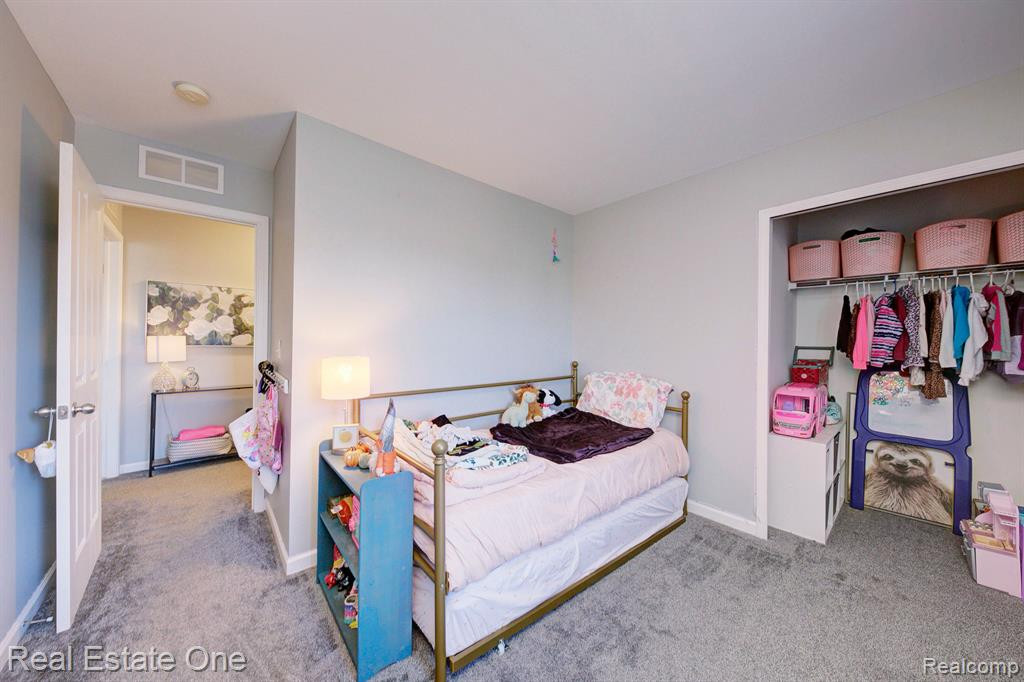 713 Abbington Court, Howell, MI 48843 — Photo 40