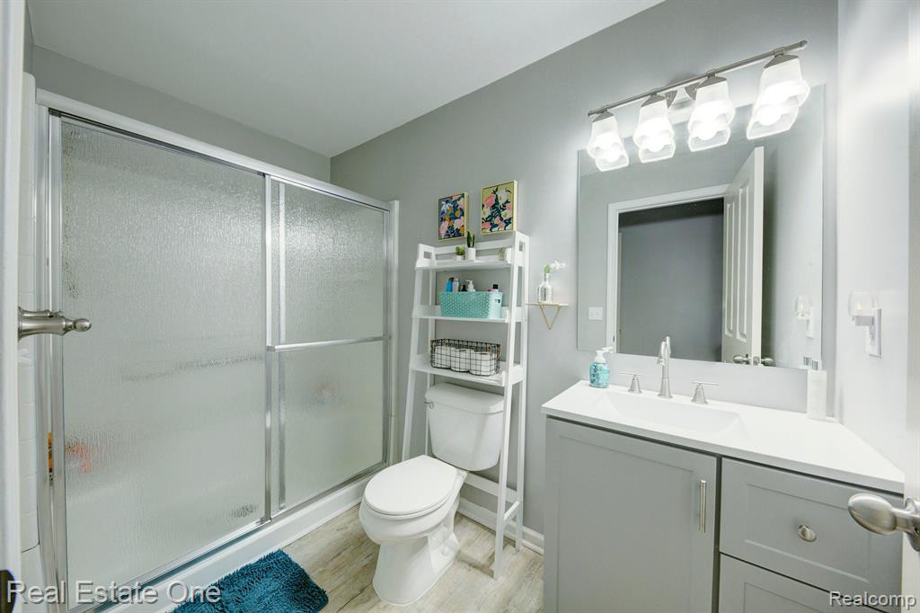 713 Abbington Court, Howell, MI 48843 — Photo 42