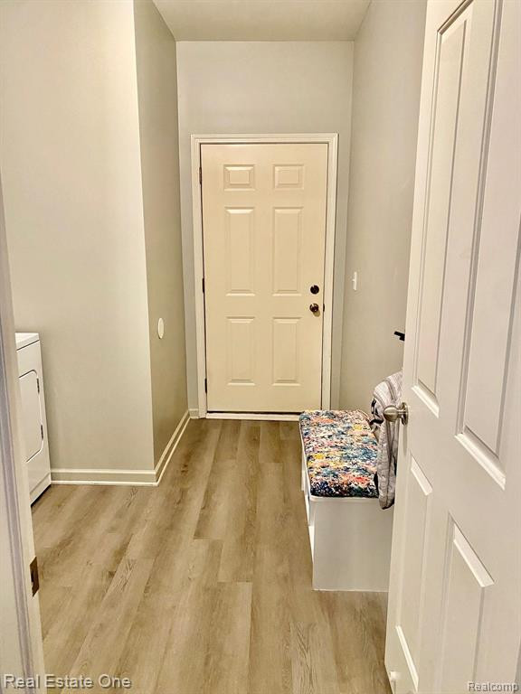 713 Abbington Court, Howell, MI 48843 — Photo 44