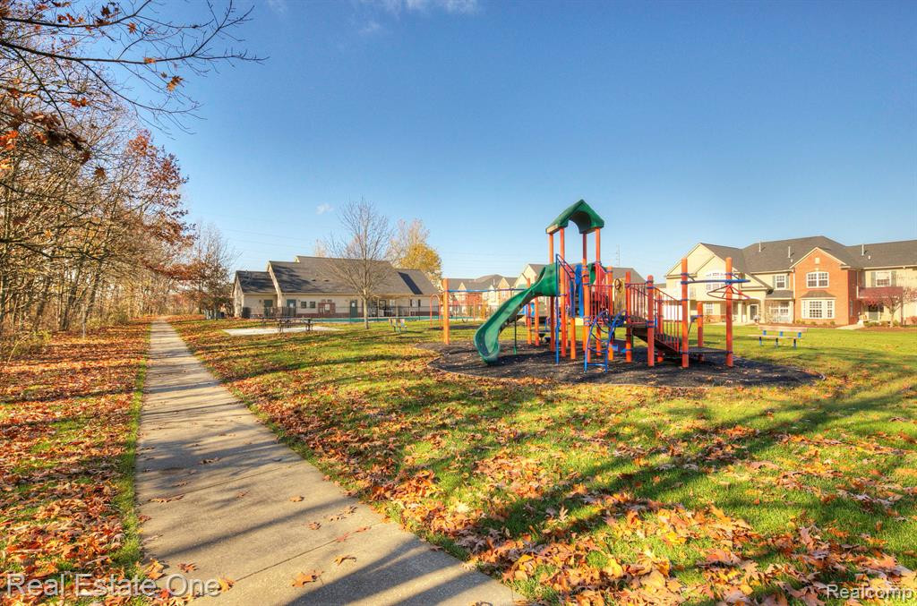 713 Abbington Court, Howell, MI 48843 — Photo 56