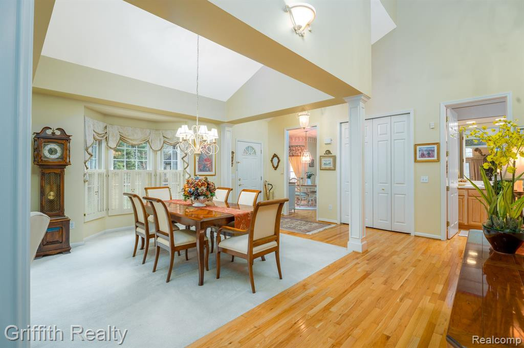 7563 WOODWIND Court, Brighton, MI 48116 — Photo 5