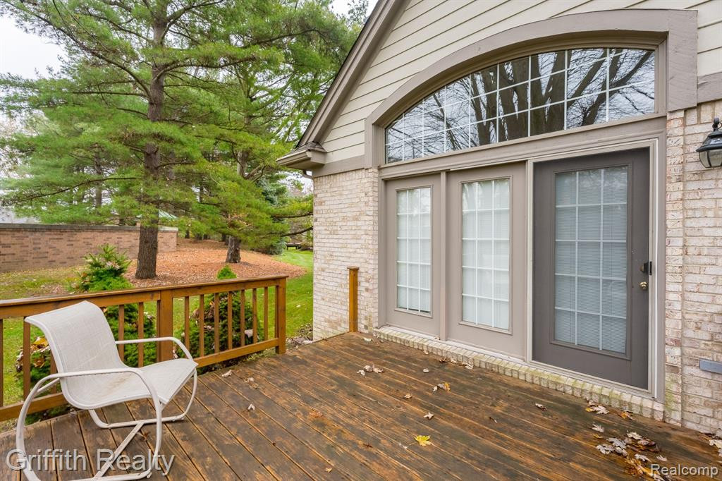 7563 WOODWIND Court, Brighton, MI 48116 — Photo 27