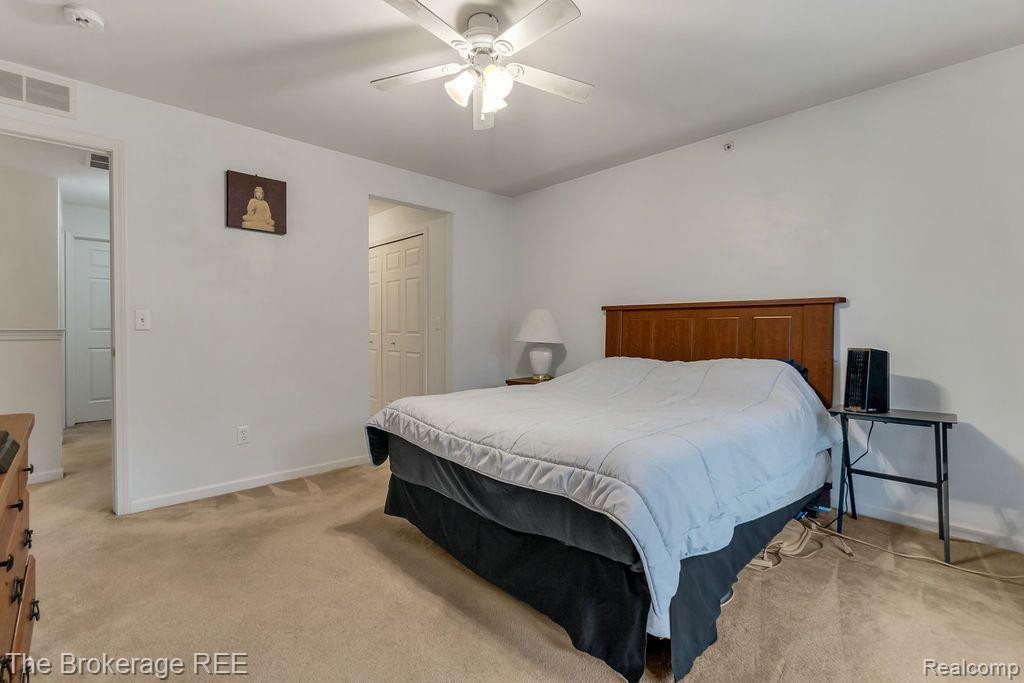 16103 ADDINGTON Drive, Commerce Twp, MI 48390 — Photo 14