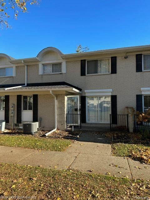 8603 WINCHESTER Drive, Sterling Heights, MI 48313 — front exterior