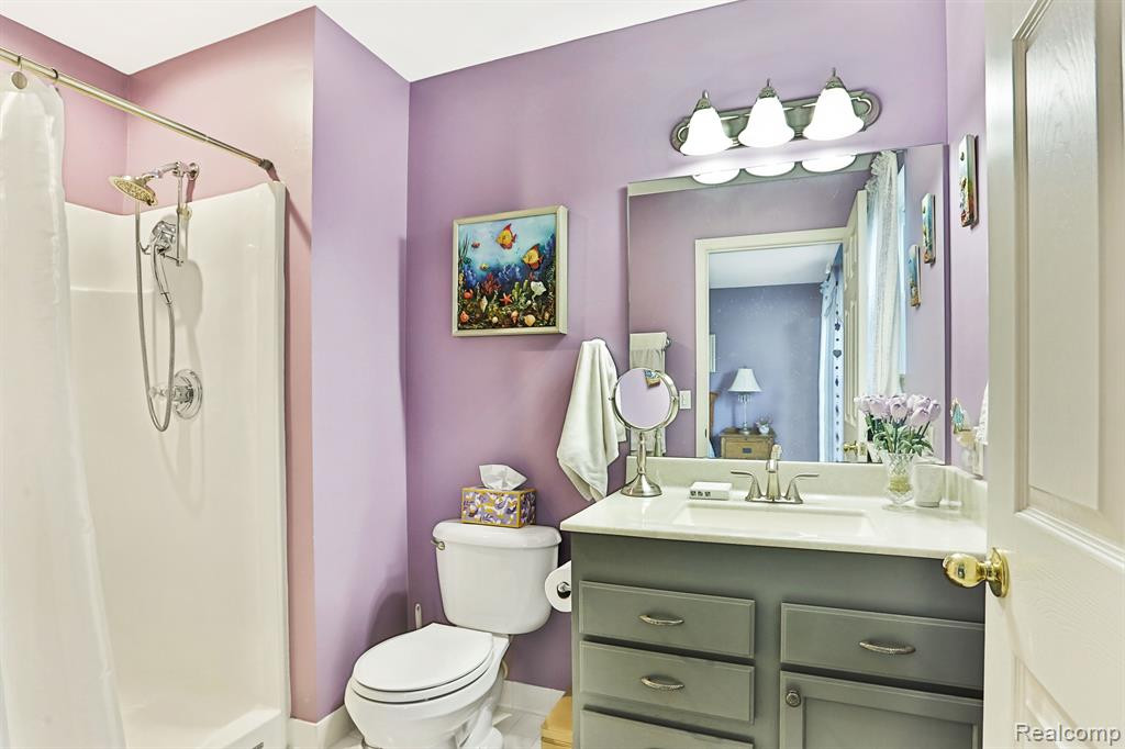 38238 Remington Park, Farmington Hills, MI 48331 — Photo 15