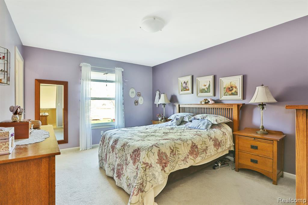 38238 Remington Park, Farmington Hills, MI 48331 — Photo 17