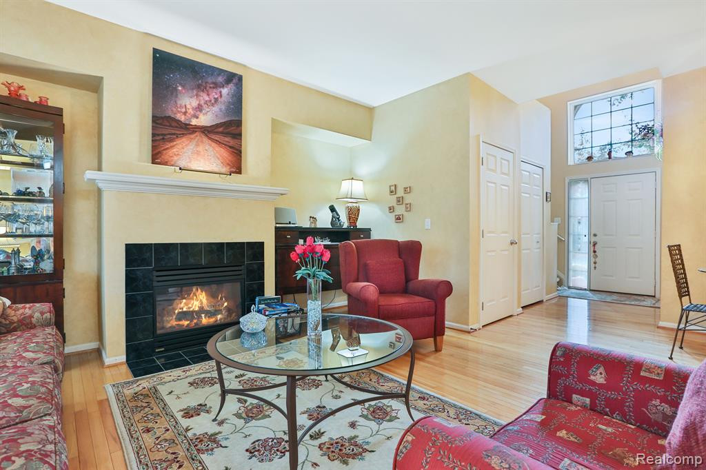 38238 Remington Park, Farmington Hills, MI 48331 — Photo 26