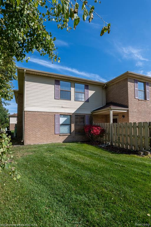 61196 GREENWOOD Drive, South Lyon, MI 48178 — Photo 2