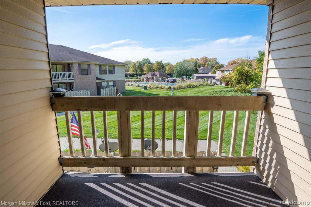 61196 GREENWOOD Drive, South Lyon, MI 48178 — Photo 18