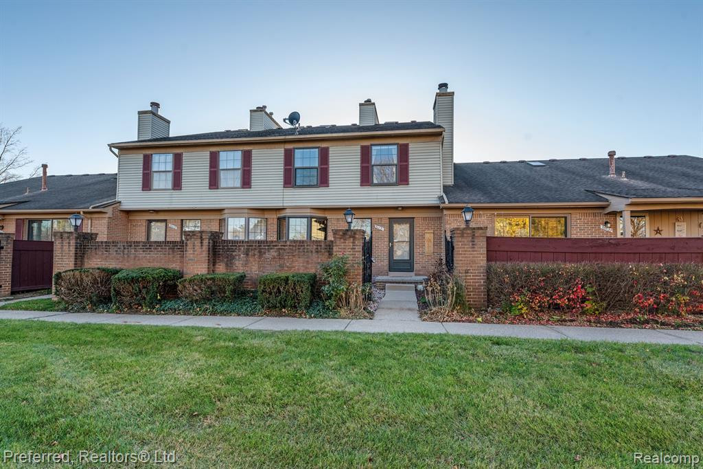 38831 COUNTRY Circle, #74, Farmington Hills, MI 48331 — Photo 5