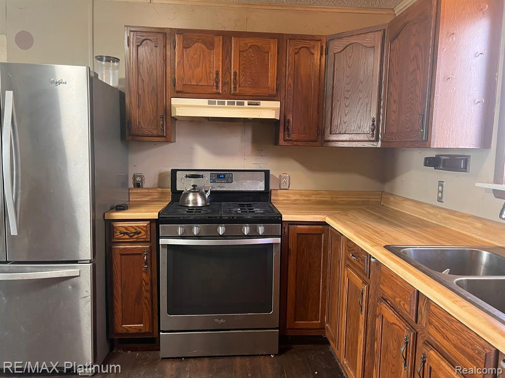 18415 S OAKLEY Road, Oakley, MI 48649 — Photo 6