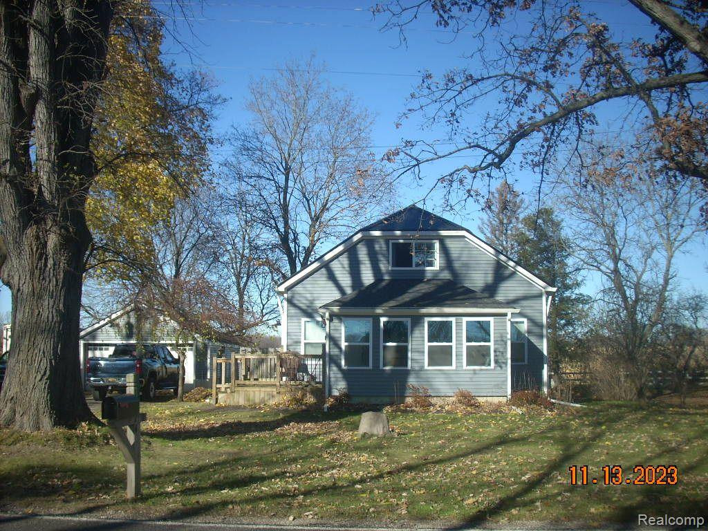 1174 W COHOCTAH Road, Howell, MI 48855 — front exterior