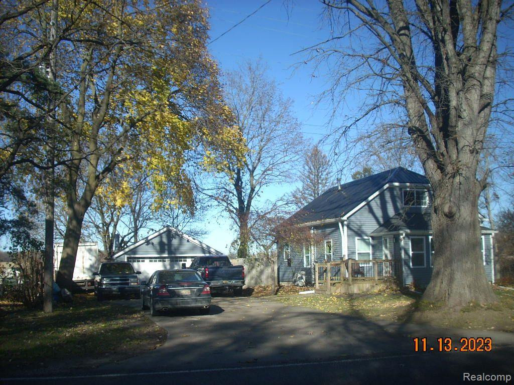 1174 W COHOCTAH Road, Howell, MI 48855 — Photo 12
