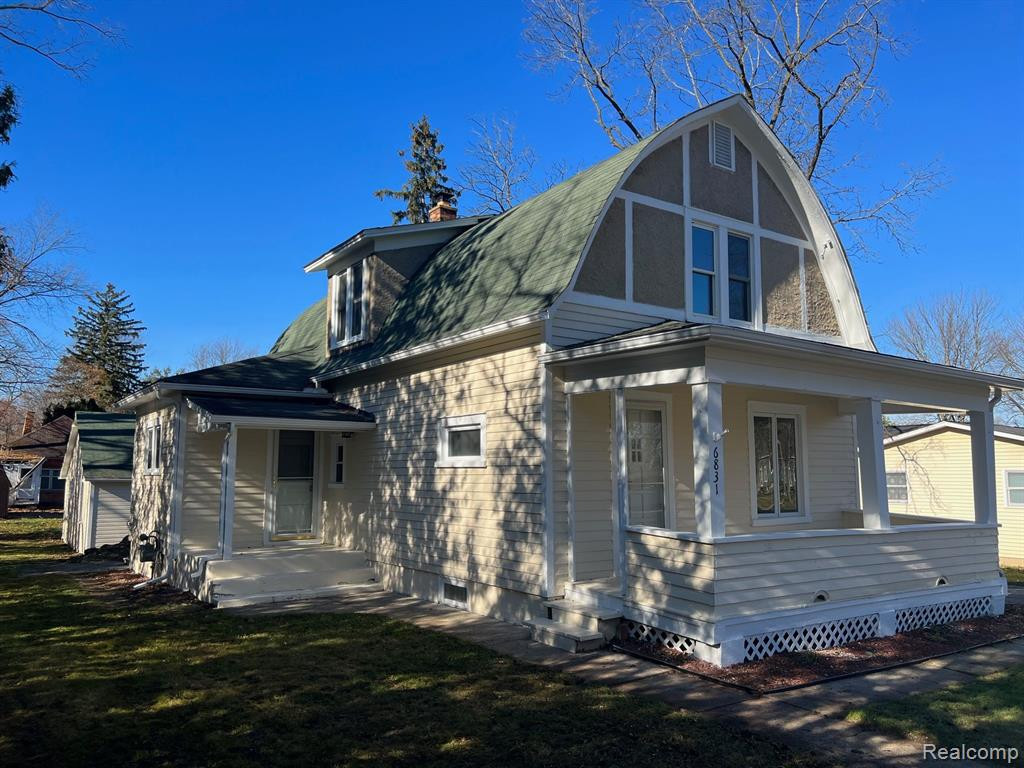 6831 SAGINAW Street, North Branch, MI 48461 — front exterior