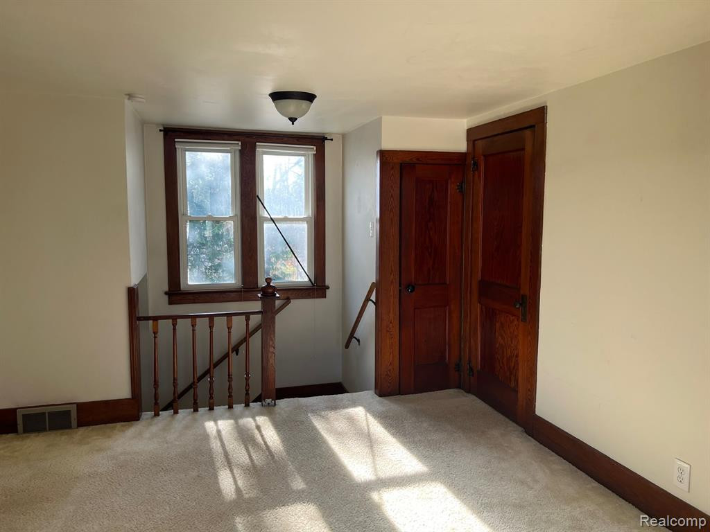 6831 SAGINAW Street, North Branch, MI 48461 — Photo 23