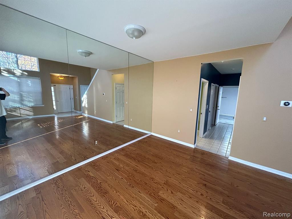 41531 GLADE Road, Canton, MI 48187 — Photo 12