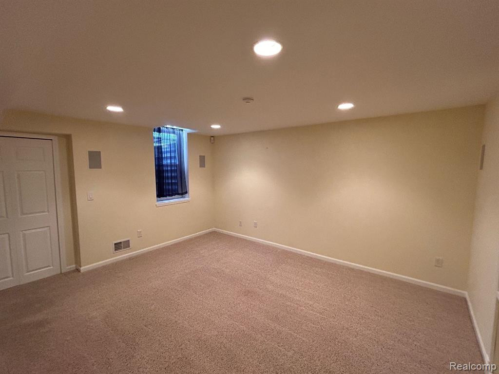 41531 GLADE Road, Canton, MI 48187 — Photo 29