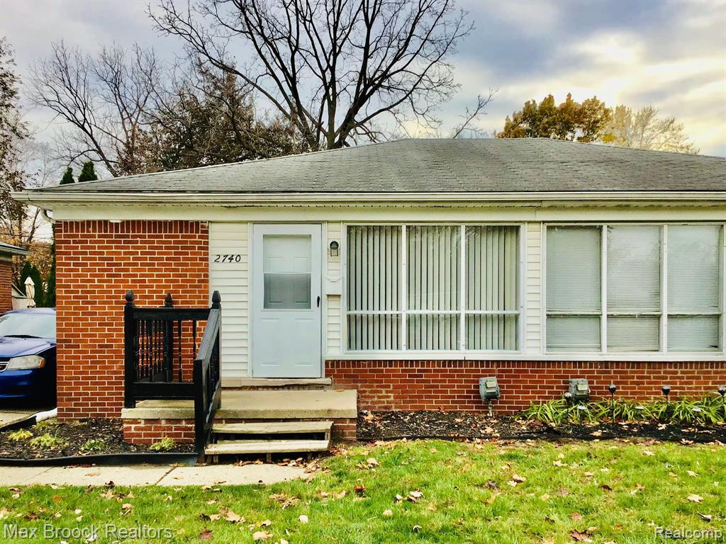 2740 ACKLEY Avenue, Westland, MI 48186 — front exterior