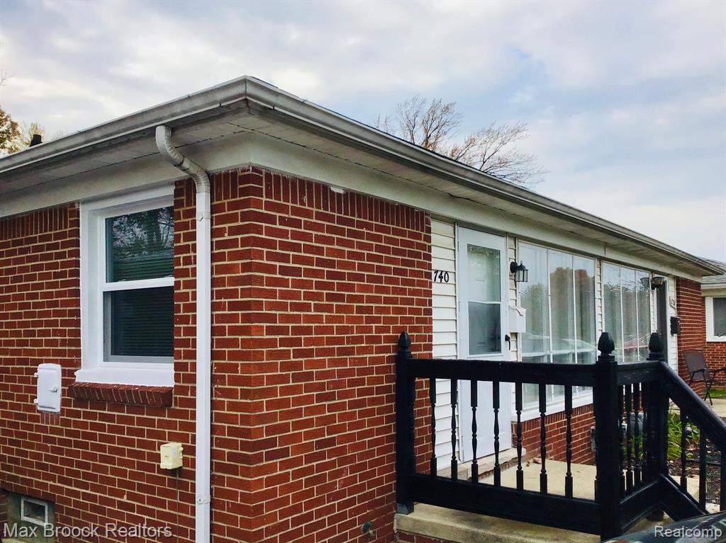 2740 ACKLEY Avenue, Westland, MI 48186 — Photo 2