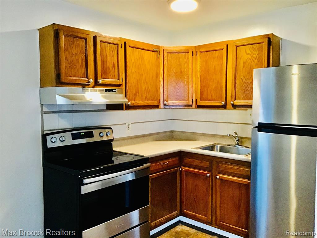 2740 ACKLEY Avenue, Westland, MI 48186 — Photo 6