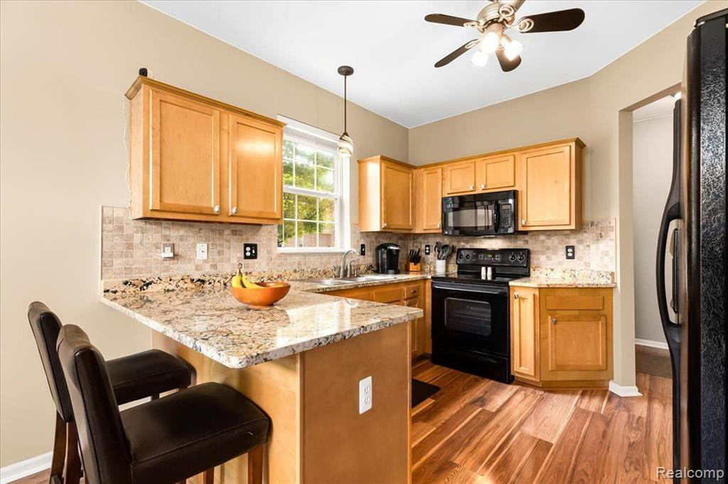 4101 BROOKSTONE Drive, Canton, MI 48188 — Photo 4