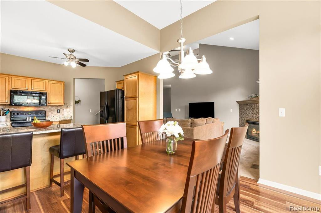 4101 BROOKSTONE Drive, Canton, MI 48188 — Photo 6