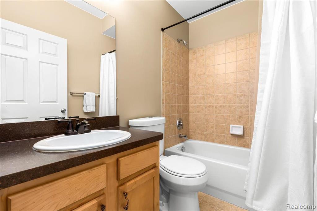 4101 BROOKSTONE Drive, Canton, MI 48188 — Photo 10