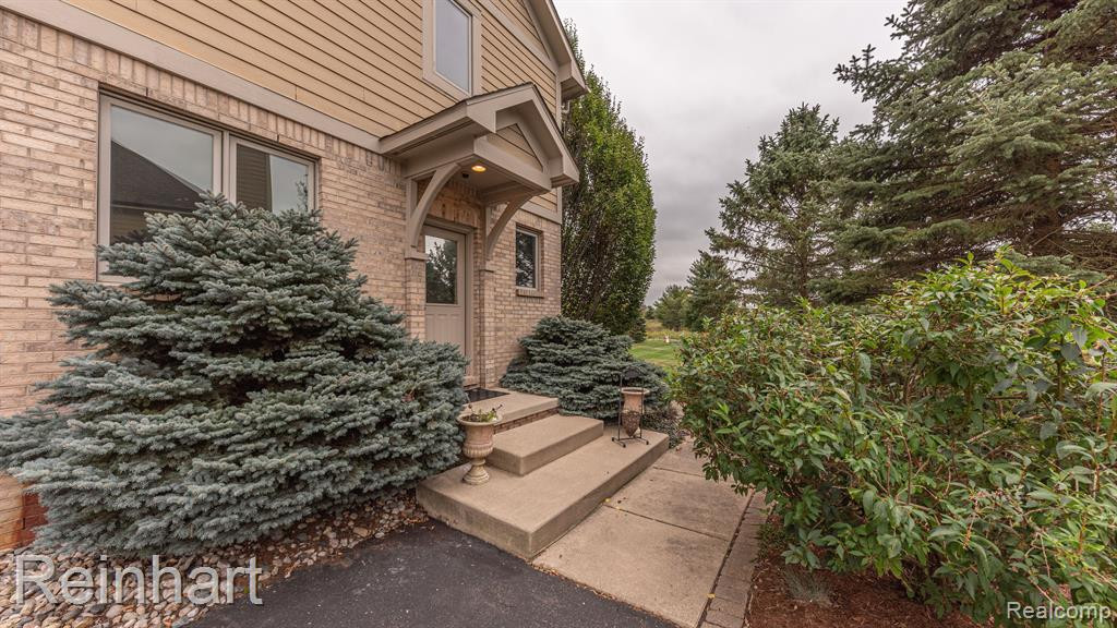 6553 Heron Court, Ann Arbor, MI 48103 — Photo 43