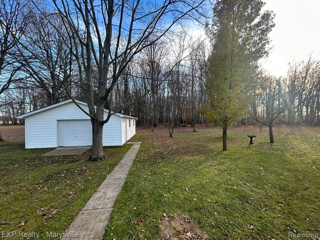 13561 SPEAKER Road, Lynn, MI 48097 — Photo 28
