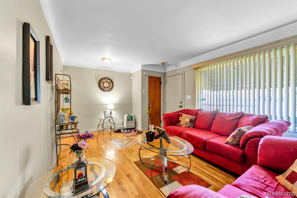 9436 OHIO Street, Detroit, MI 48204 — Photo 5