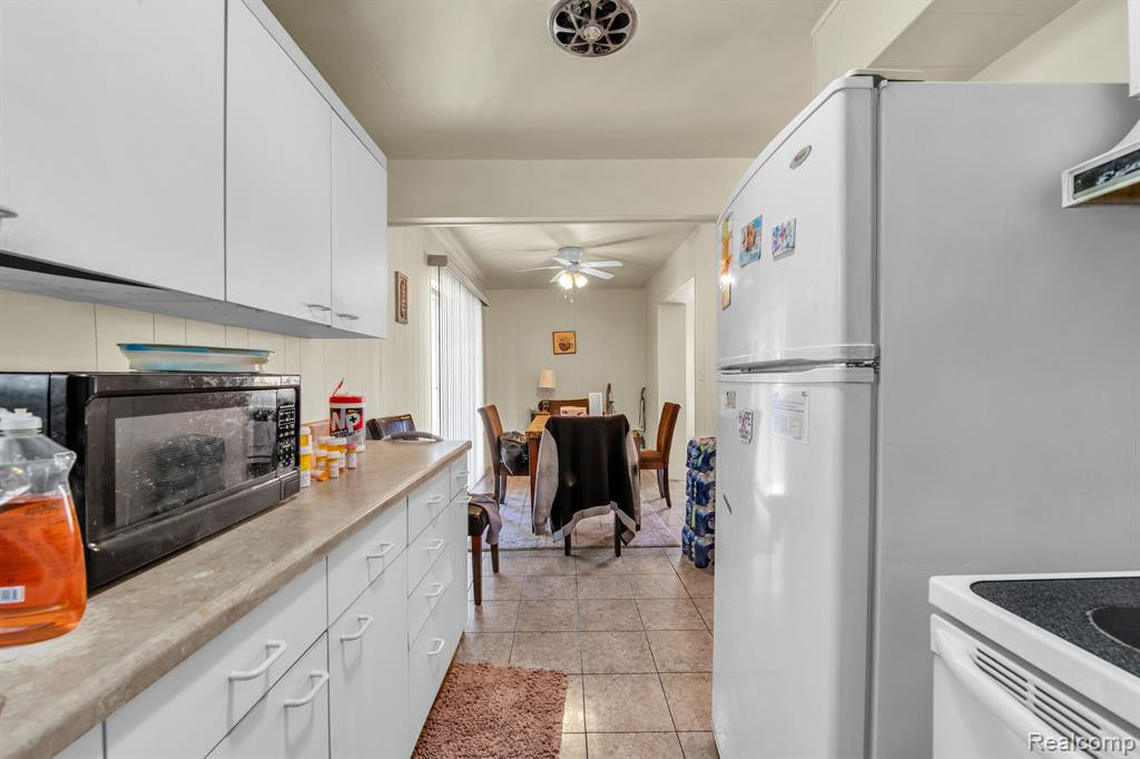 9436 OHIO Street, Detroit, MI 48204 — Photo 20