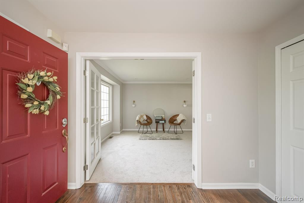 5721 CEDAR RIDGE Drive, Ann Arbor, MI 48103 — Photo 5
