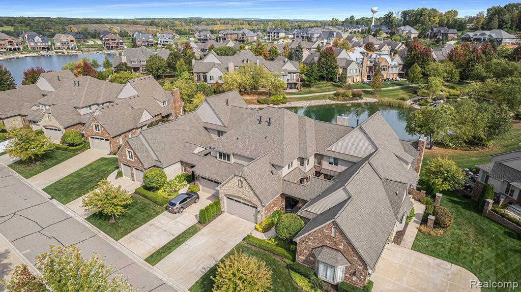 10769 WATERFALL Court, South Lyon, MI 48178 — Photo 3