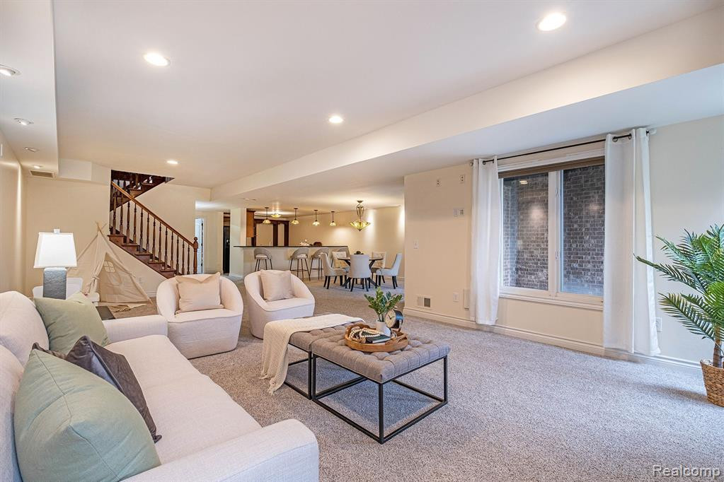 10769 WATERFALL Court, South Lyon, MI 48178 — Photo 29