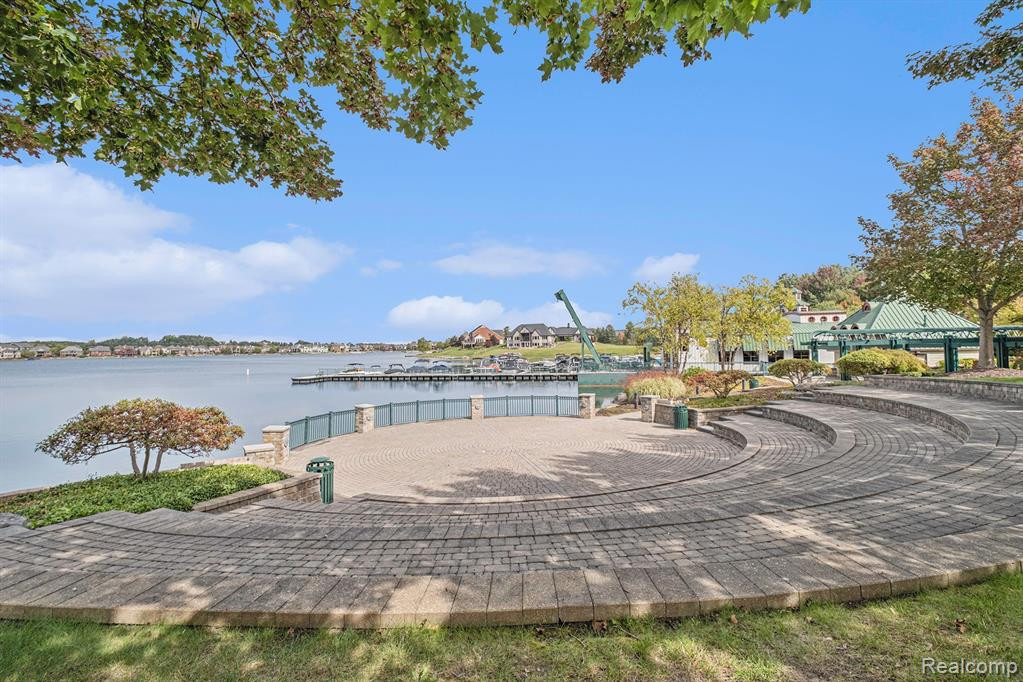10769 WATERFALL Court, South Lyon, MI 48178 — Photo 47