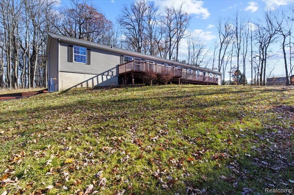 9220 OAK GROVE Road, Howell, MI 48855 — Photo 2