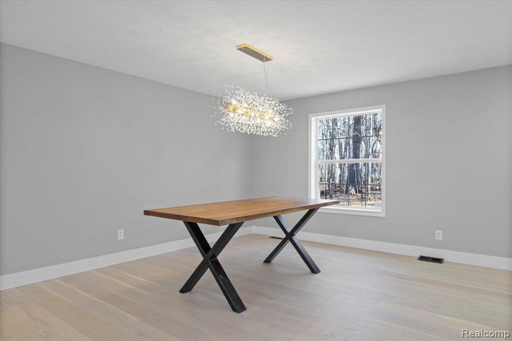 9220 OAK GROVE Road, Howell, MI 48855 — Photo 17