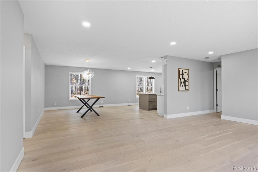 9220 OAK GROVE Road, Howell, MI 48855 — Photo 19