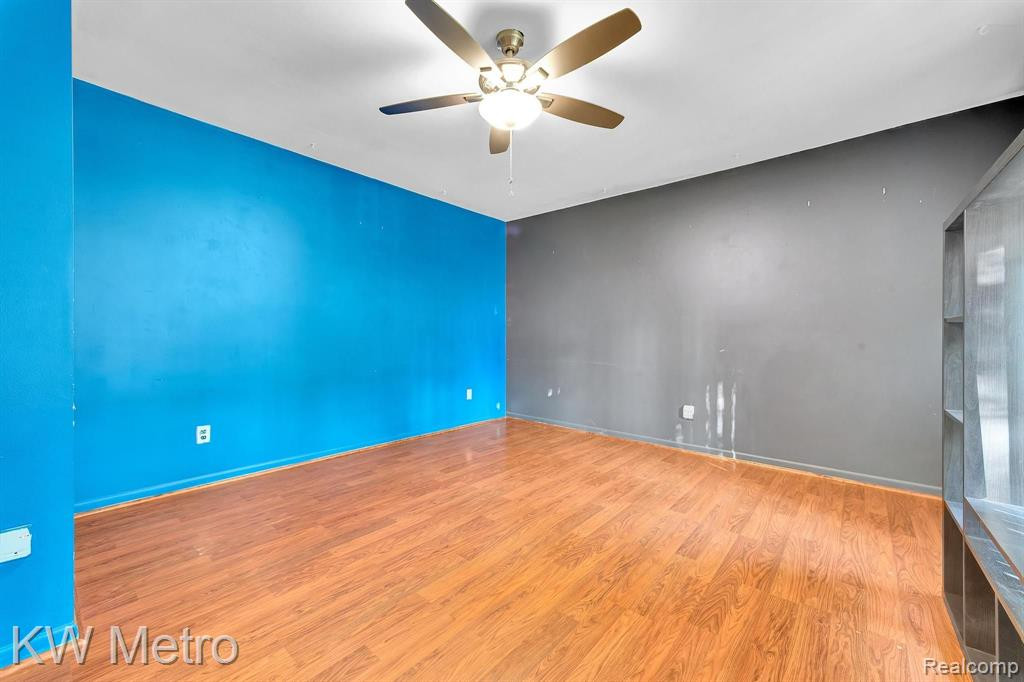 7380 VILLAMUER Road, West Bloomfield, MI — Photo 11