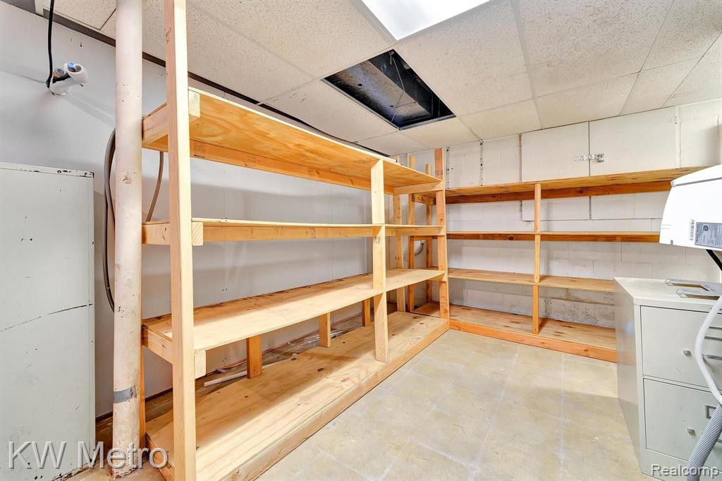 7380 VILLAMUER Road, West Bloomfield, MI — Photo 45