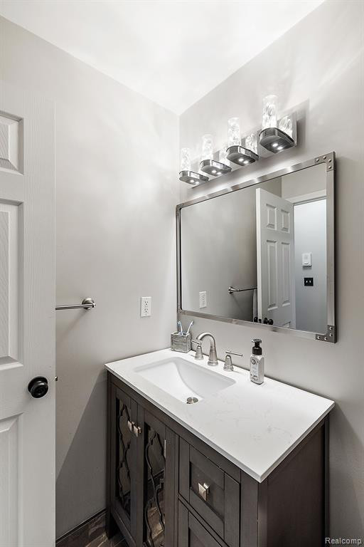 19202 CHESAPEAKE Circle, Walled Lake, MI 48390 — Photo 22